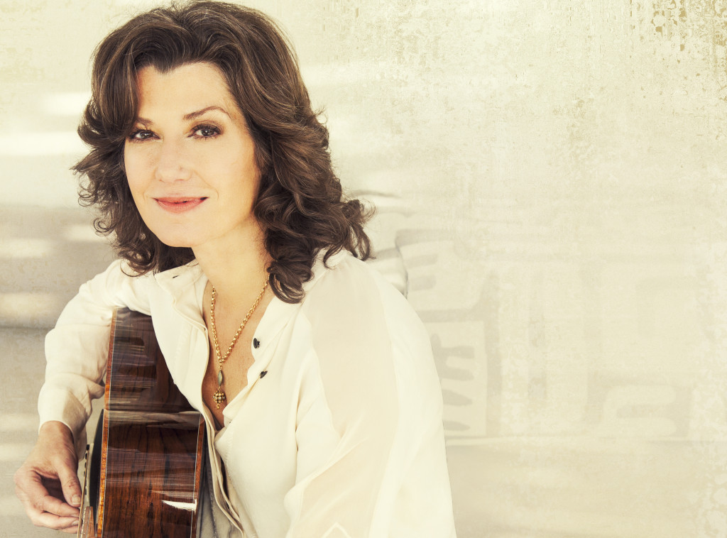 Picture of Amy Grant with her guitar used in an article for an upcoming Franklin TN event